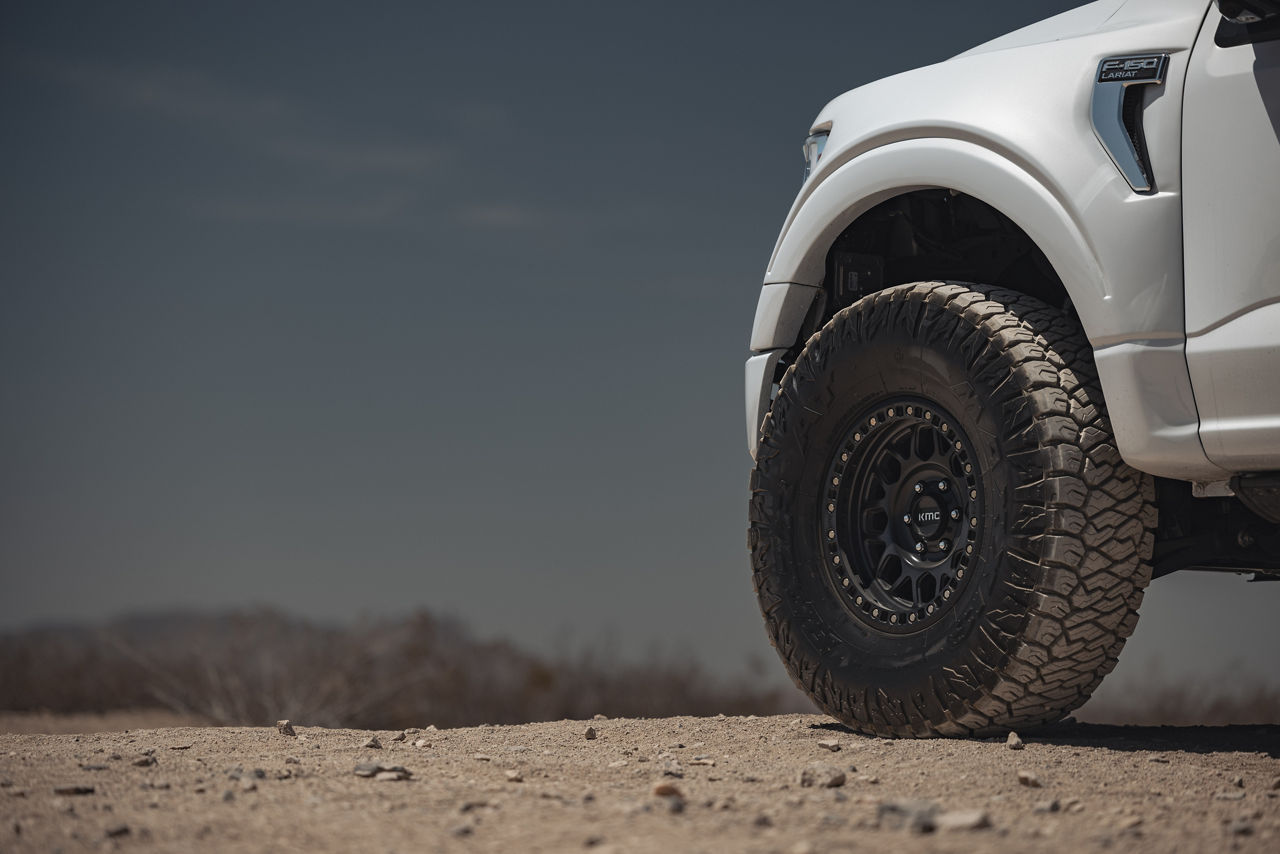 2020 Ford F150 - KMC GRENADE CRAWL BEADLOCK - Black | KMC Wheels